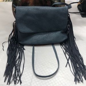 Women’s fringed handbag